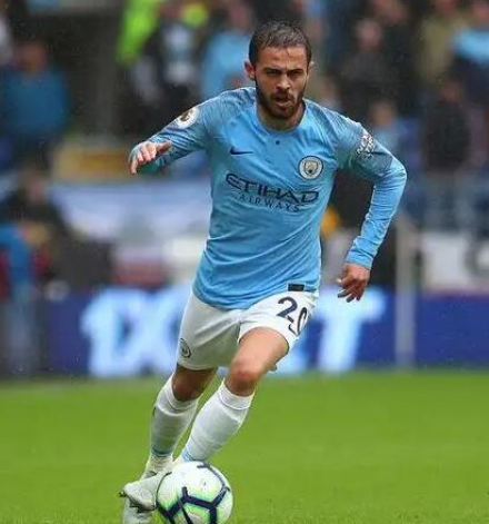 B席剖析葡萄牙负于爱尔兰:攻防转换失当,全力争取<a href='/news/tag/557.html' style='color: blue;'>世界杯</a>资格